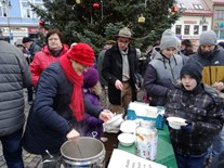 Polévka pro chudé i bohaté v Boskovicích 24. 12. 2018-1