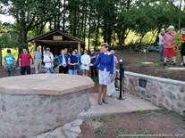 Slavnostní otevření znovu obnovené studny Dymák v lokalitě „Sedlíšťky“ Černá Hora 7. 8. 2022
