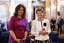 Vyhlášení výsledků Vesnice roku 2024 v Senátu 22. 10. 2024 Vyhlášení výsledků Vesnice roku 2024 v Senátu 22. 10. 2024 (2)