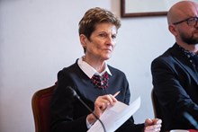 Kulatý stůl k Petici pro zajištění rovné dostupnosti léčiv ve všech lékárnách v ČR  25.2.2025 Kulatý stůl k Petici pro zajištění rovné dostupnosti léčiv ve všech lékárnách v ČR  25.2.2025