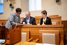 6. schůze Senátu 26. 2. 2025 6. schůze Senátu 26. 2. 2025