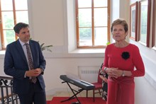 Vernisáž výstavy Pod vašimi křídly 27.5.2025 Vernisáž výstavy Pod vašimi křídly 27.5.2025 (1)